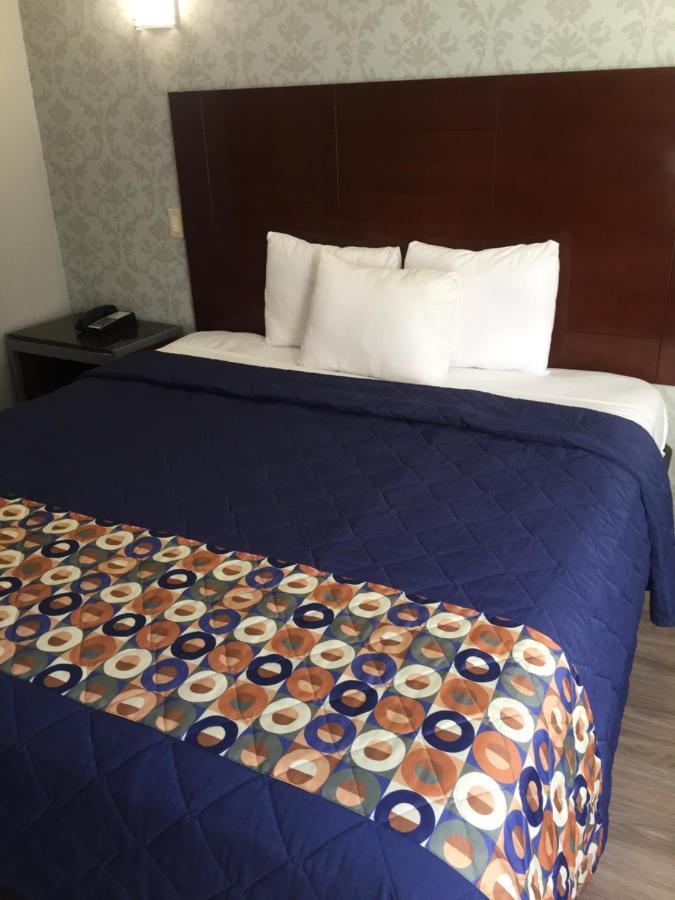 Atlantic Motor Inn Нью-Йорк Экстерьер фото